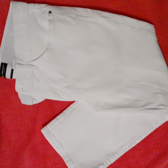 Denim Capri - Picture 3 of 3